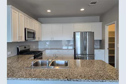 101 Stellamar Drive, Hutto, TX 78634 - Photo 16