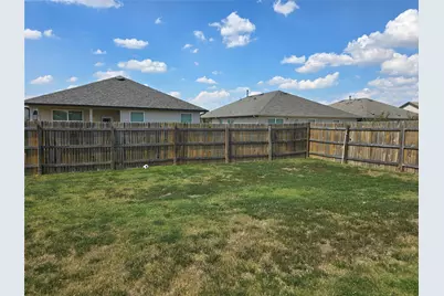 101 Stellamar Drive, Hutto, TX 78634 - Photo 30
