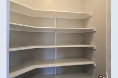 101 Stellamar Drive, Hutto, TX 78634 - Photo 18