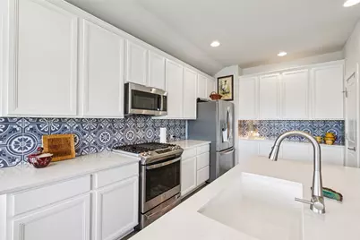 162 Billowing Way, Kyle, TX 78640 - Photo 6