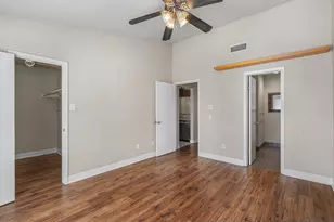 806 W 24th St, Austin, TX 78705 - Photo 18