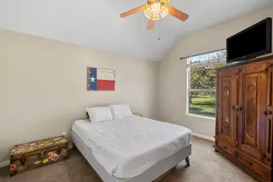 330 Humphrey Dr, Buda, TX 78610 - Photo 10