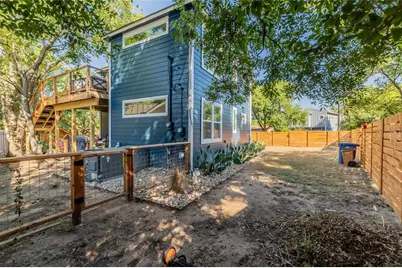 3007 E 14 1/2 Street #Unit B, Austin, TX 78702 - Photo 26