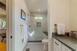 3007 E 14 1/2 St, Austin, TX 78702 - Photo 18