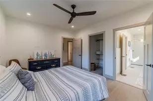 3007 E 14 1/2 St, Austin, TX 78702 - Photo 14