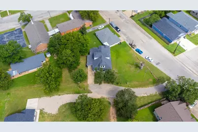 435 S Orange Street, Giddings, TX 78942 - Photo 34