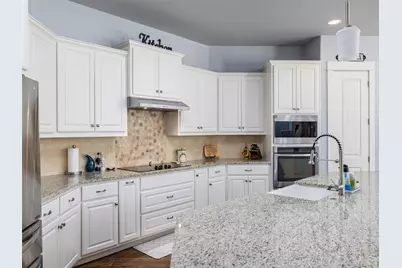 109 Cascada Cove, Georgetown, TX 78633 - Photo 8