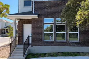 605 W South St, Leander, TX 78641 - Photo 4