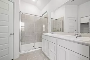 181 Hornet St, Elgin, TX 78621 - Photo 14
