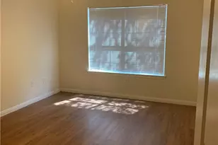 501 W 26th St, Austin, TX 78705 - Photo 8