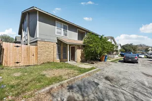 1210 Southport Dr, Austin, TX 78704 - Photo 2