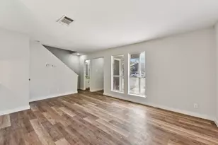 1210 Southport Dr, Austin, TX 78704 - Photo 8