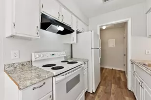 1210 Southport Dr, Austin, TX 78704 - Photo 14