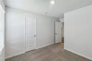 315 Belmont Pl, Lockhart, TX 78644 - Photo 18