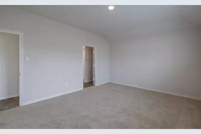 315 Belmont Place, Lockhart, TX 78644 - Photo 12