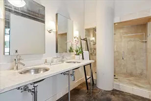 311 W 5th St, Austin, TX 78701 - Photo 8