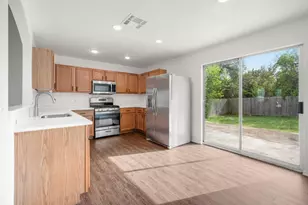 230 San Felipe Dr, Kyle, TX 78640 - Photo 6