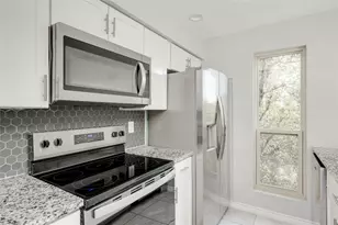 801 Grassy Knoll, Horseshoe Bay, TX 78657 - Photo 36