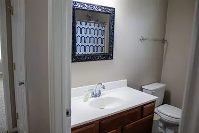 208 Shaw Street, Taylor, TX 76574 - Photo 16