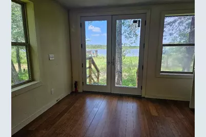 127 Iroquois Drive, Smithville, TX 78957 - Photo 6