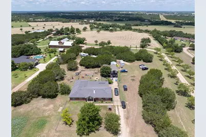 1959 County Road 200, Liberty Hill, TX 78642 - Photo 20