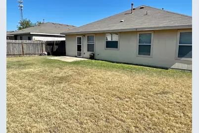 112 Cowboy Cove, Kyle, TX 78640 - Photo 32