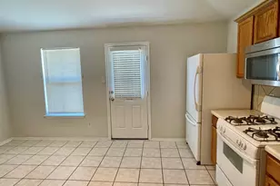 112 Cowboy Cove, Kyle, TX 78640 - Photo 8