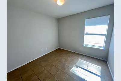 112 Cowboy Cove, Kyle, TX 78640 - Photo 14