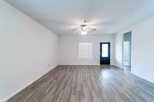 303 Clearlake Dr, Hutto, TX 78634 - Photo 2