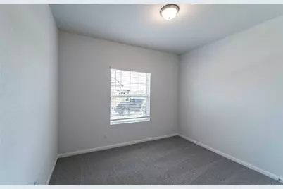 303 Clearlake Drive, Hutto, TX 78634 - Photo 12