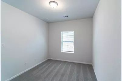 303 Clearlake Drive, Hutto, TX 78634 - Photo 10