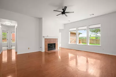 2206 Hayfield Square, Pflugerville, TX 78660 - Photo 8