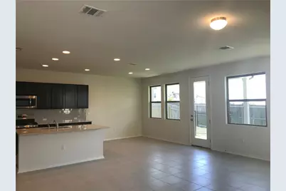 2013 Crimson Rosella Trail, Austin, TX 78728 - Photo 4