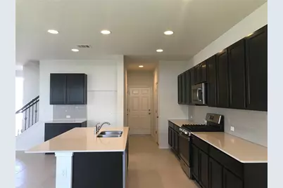 2013 Crimson Rosella Trail, Austin, TX 78728 - Photo 6