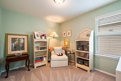 7805 House Finch Drive, Austin, TX 78744 - Photo 10