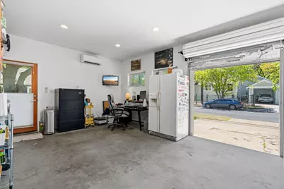 1910 Kinney Avenue, Austin, TX 78704 - Photo 12