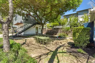 1910 Kinney Ave, Austin, TX 78704 - Photo 2