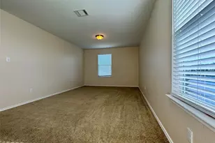 291 Gina Dr, Kyle, TX 78640 - Photo 16