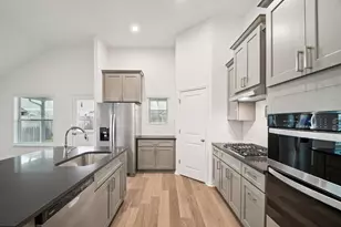 431 Dogvane Cir, Kyle, TX 78640 - Photo 8