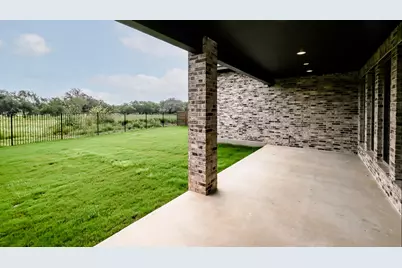 244 Melody Road, Lockhart, TX 78644 - Photo 18