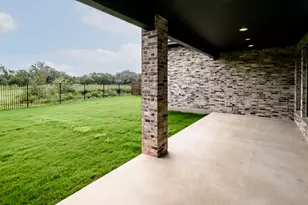 244 Melody Rd, Lockhart, TX 78644 - Photo 18