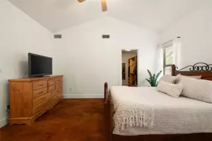 5605 McCarty Ln, Austin, TX 78749 - Photo 8
