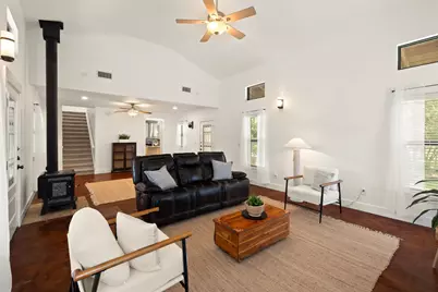 5605 McCarty Lane, Austin, TX 78749 - Photo 4