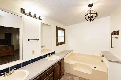 11117 Ridgewood Drive, Salado, TX 76571 - Photo 16