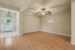 30107 Hamlet Cir, Georgetown, TX 78628 - Photo 8
