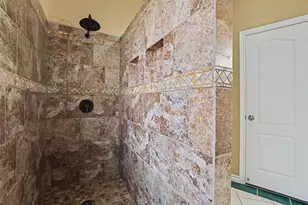 30107 Hamlet Cir, Georgetown, TX 78628 - Photo 24