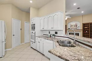 30107 Hamlet Cir, Georgetown, TX 78628 - Photo 14
