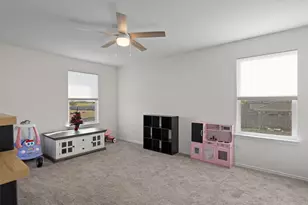 212 Katie Elder Dr, Jarrell, TX 76537 - Photo 22