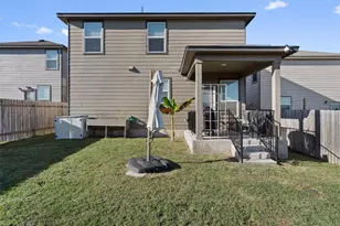 212 Katie Elder Dr, Jarrell, TX 76537 - Photo 36