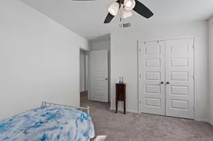 212 Katie Elder Dr, Jarrell, TX 76537 - Photo 30